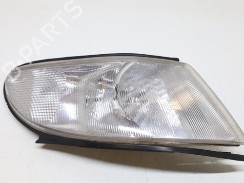Right front indicator SAAB 9-3 (YS3D) 2.0 Turbo | BP38652189C33 - Image 2