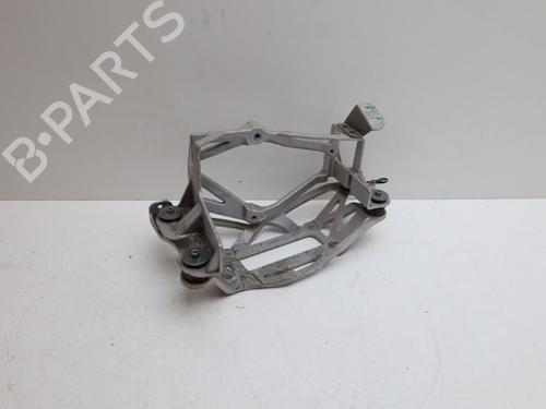 Used Support VOLVO XC40 (536) Recharge (252 hp) 32228954