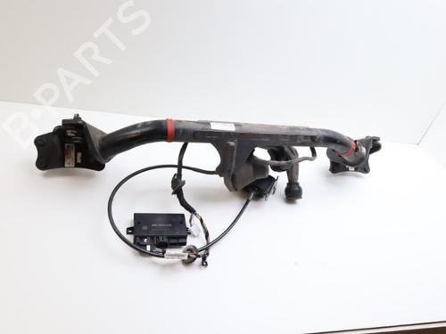 Used Tow ball/Mechanism MERCEDES-BENZ B-CLASS Sports Tourer (W246, W242) B 200 (246.243) (156 hp) 29954275