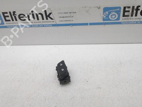 Kombi Kontakt / Stilkkontakt OPEL ASTRA K Sports Tourer (B16) 1.2 Turbo (35) (110 hp) 18631320