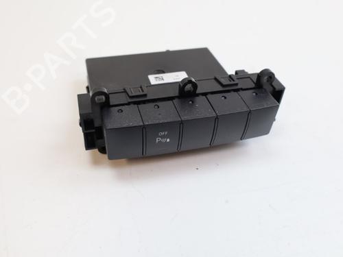 Used Switch Switch MERCEDES-BENZ A-CLASS (W169) A 160 (169.031, 169.331) (95 hp) 20308935 20308935