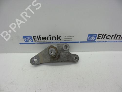 Used Engine mount Engine mount VOLVO V40 Hatchback (525) D4 (177 hp) 18627746 18627746