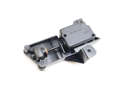 Brændstofdæksel aktuator VOLVO 850 Estate (855) 2.5 TDI (140 hp) 30297354