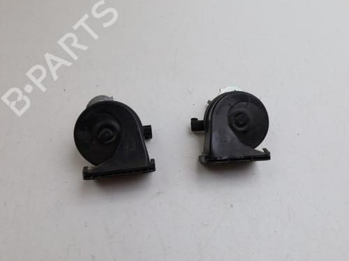 horn-volvo-xc60-i-suv-156-2008-2009-2010-2011-2012-2013-2014-2015-2016-2017-2018-29503222 main image