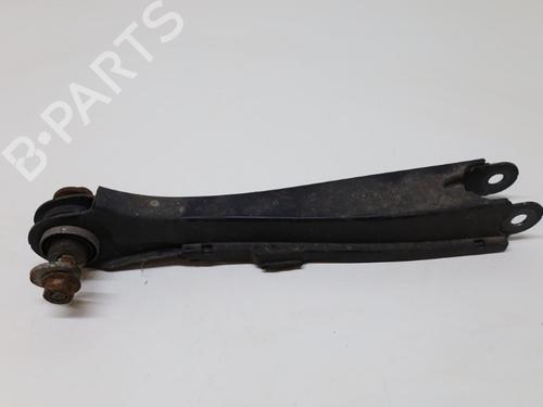 Brazo Suspension trasero derecho Brazo Suspension trasero derecho VOLVO V60 II (225) T4 (190 hp) 33984607 33984607