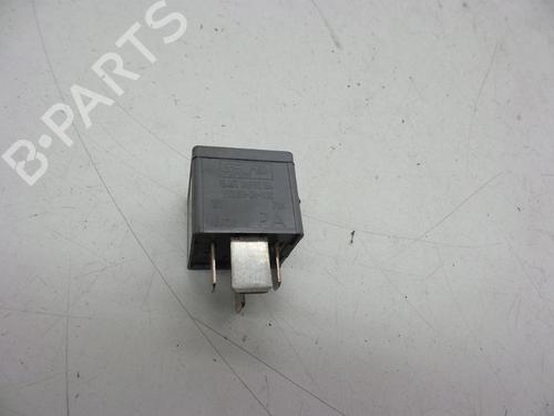 Used Electronic sensor Electronic sensor VOLVO V70 III (135) 2.4 D (175 hp) 18622991 18622991