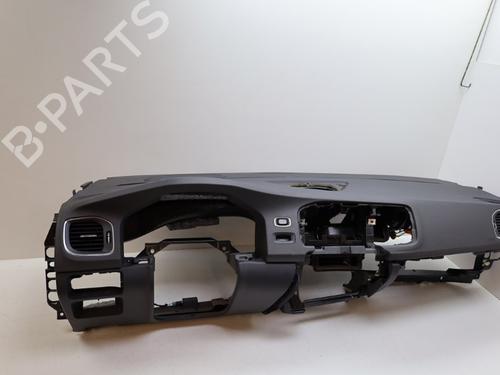Used Dashboard Dashboard VOLVO V60 I (155) D6 Hybrid AWD (280 hp) 25917222 25917222