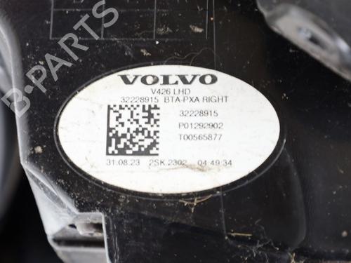 Right taillight VOLVO XC60 II (246) T8 Hybrid Polestar AWD | BP33236223C35  - Image 8