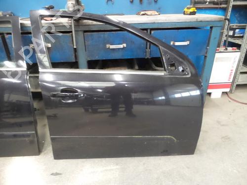 Dør høyre foran OPEL ASTRA H (A04) 1.6 (L48) (105 hp) 18625744