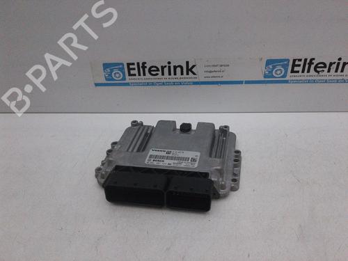 Used Electronic module VOLVO S60 II (134) T3 (150 hp) 18630448