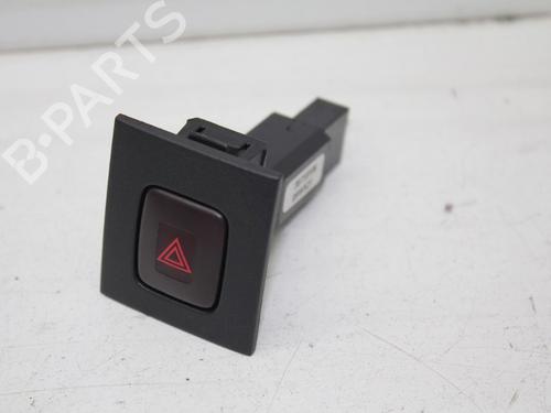 Used Warning switch Warning switch VOLVO V70 III (135) 2.0 D (136 hp) 18612246 18612246