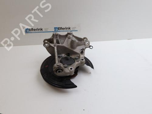 Used Right rear steering knuckle LYNK & CO 01 PHEV (261 hp) 23110884