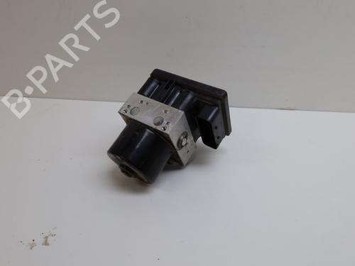 Used ABS pump OPEL ZAFIRA / ZAFIRA FAMILY B (A05) 1.9 CDTI (M75) (150 hp) 18637424