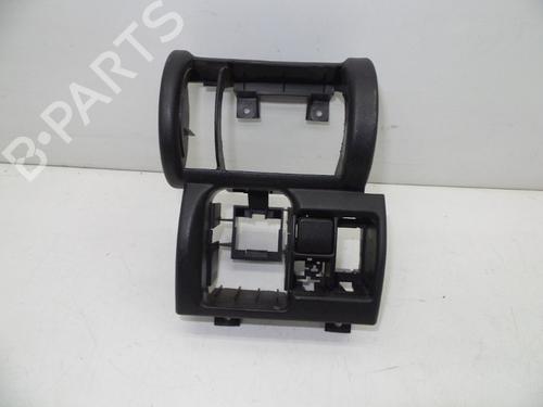 Mittelkonsole OPEL CORSA B (S93) 1.0 i 12V (F08, F68, M68) (54 hp) 18617573