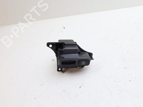 Used Switch Switch VOLVO V70 III (135) 2.0 D (136 hp) 33656222 33656222