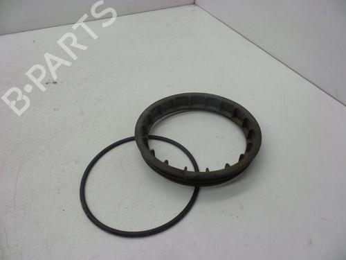 Used Fuel pump SAAB 9-5 Estate (YS3E) 2.0 t (150 hp) 18619365