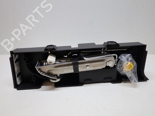 jack-kit-mercedes-benz-e-class-w212-2009-2010-2011-2012-2013-2014-2015-2016-36698277 main image