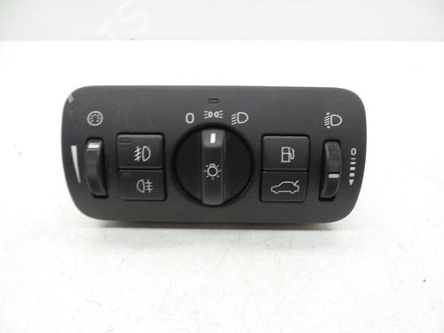 Used Headlight switch Headlight switch VOLVO V70 III (135) 2.0 D (136 hp) 18622610 18622610