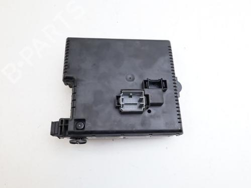 Fuse box VOLVO V70 II (285) 2.4 | BP31259580E1