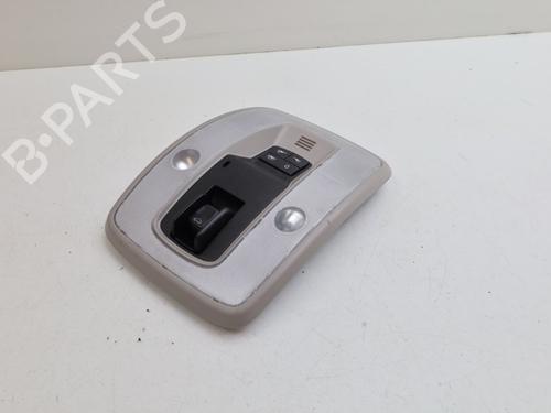 Luz interior Luz interior VOLVO V60 I (155) D6 Hybrid AWD (280 hp) 36640400 36640400