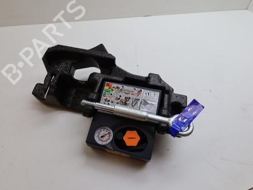 other-volvo-v60-i-155-d6-hybrid-awd-2010-2011-2012-2013-2014-2015-2016-2017-2018-19251615 main image