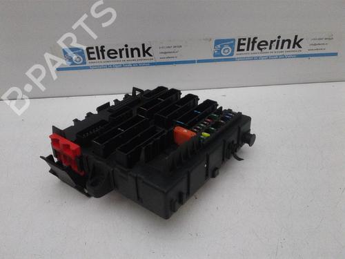 Used Fuse box Fuse box SAAB 9-3 (YS3F, E79, D79, D75) 1.9 TiD (150 hp) 18630775 18630775