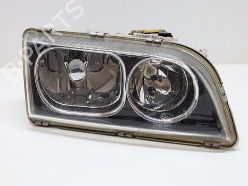 Used Right headlight Right headlight VOLVO V40 Estate (645) 2.0 T (163 hp) 33736093 33736093