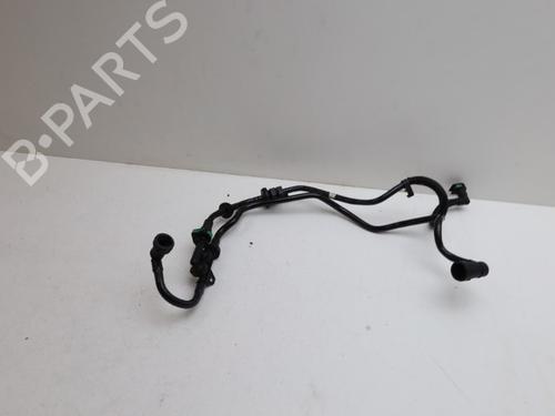 Used Pipe VOLVO V60 II (225) T6 Plug-in Hybrid AWD (340 hp) 29954369