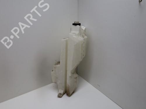 Used Windscreen washer tank VOLVO V60 II (225) D3 (150 hp) 18636644