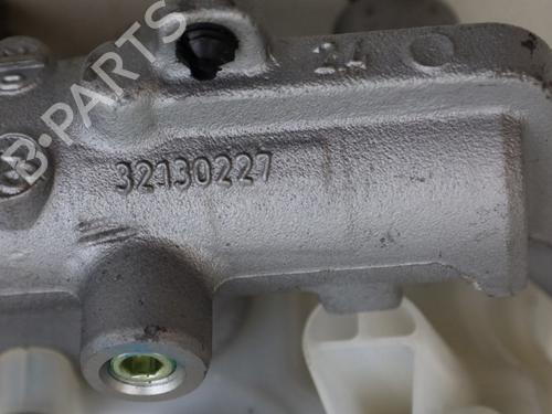 Brake master cylinder VOLVO S60 III (224) T5 | BP29854699M77 