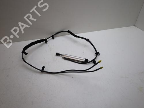 tailgate-lift-support-volvo-v70-iii-135-2007-2008-2009-2010-2011-2012-2013-2014-2015-2016-26164456 main image