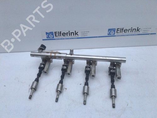 Used Injection rail VOLVO V60 I (155) T3 (150 hp) 18639431