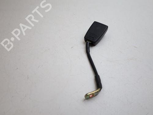 Engate do cinto Engate do cinto SAAB 900 I (AC4, AM4) 2.1 -16 (136 hp) 36038197 36038197