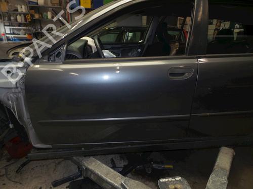 Used Left front door VOLVO V40 Estate (645) 1.9 DI (102 hp) 18615889