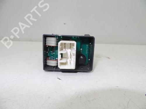 Switch VOLVO V40 Estate (645) 2.0 | BP18613637I30 