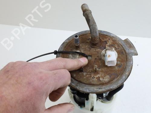 Used Fuel pump SAAB 9-7X 4.2 AWD (290 hp) 30587142