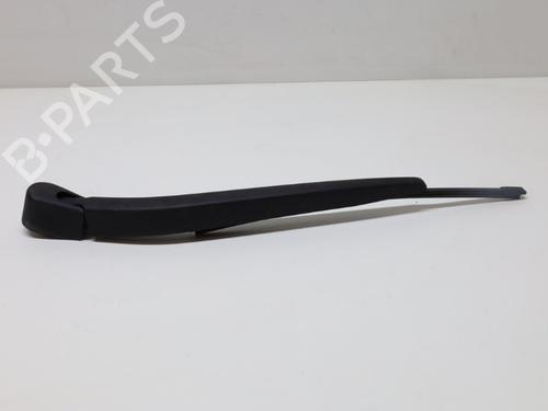 Used Rear windshield wiper arm Rear windshield wiper arm VOLVO V90 II Estate (235) T5 (254 hp) 33607220 33607220