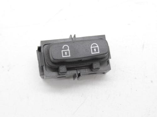 Used Switch VOLVO V70 III (135) 2.4 D (163 hp) 18612015
