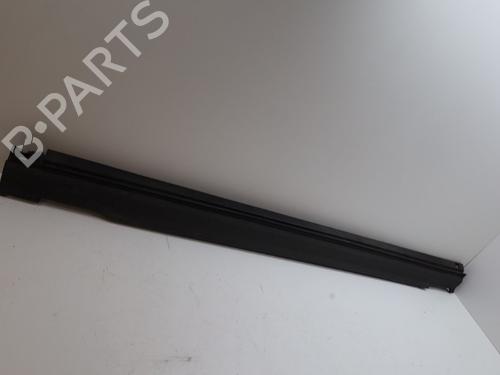 Used Door moulding trim Door moulding trim 39512717 39512717