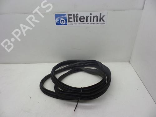 Used Rubber door seal VOLVO XC60 I SUV (156) D5 AWD (205 hp) 18619047