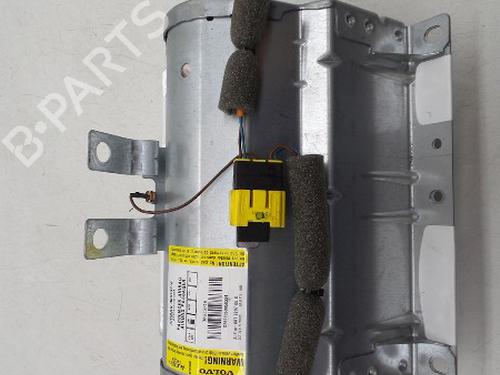 Used Passenger airbag Passenger airbag VOLVO V50 (545) 1.8 FlexFuel (125 hp) 18614462 18614462