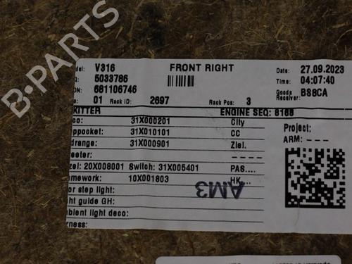 Høyre frontpanel VOLVO XC40 (536) Recharge | BP32228937C59 