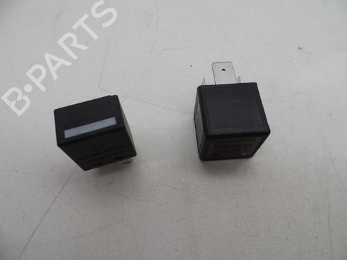 Used Electronic sensor Electronic sensor VOLVO V60 I Cross Country (157) D4 (190 hp) 18617441 18617441