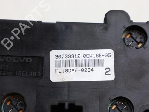 Headlight switch VOLVO V70 II (285) D5 | BP38311026I24 - Image 4