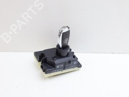Blocchetto accensione MERCEDES-BENZ C-CLASS (W205) C 180 (205.040, 205.140) (156 hp) 31956708