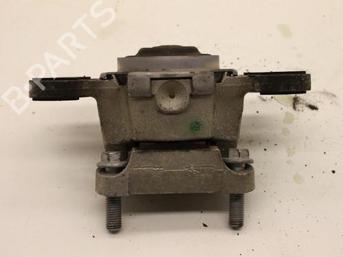Used Engine mount Engine mount 18611216 18611216