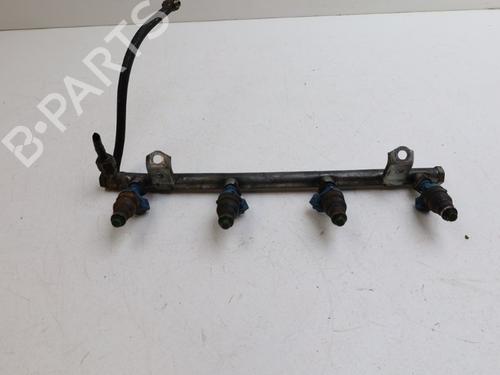 Regua injecçao Regua injecçao SAAB 900 I (AC4, AM4) 2.1 -16 (136 hp) 36038208 36038208