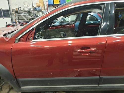 Porta frente esquerda VOLVO XC70 II (136) T6 AWD (304 hp) 32228907