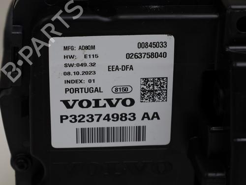 Display VOLVO XC40 (536) Recharge | BP32178017C48
