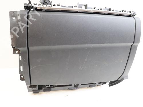 Used Glove box LYNK & CO 01 PHEV (261 hp) 28085598